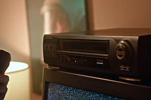 8种创意复古特效视频转场过渡PR预设下载